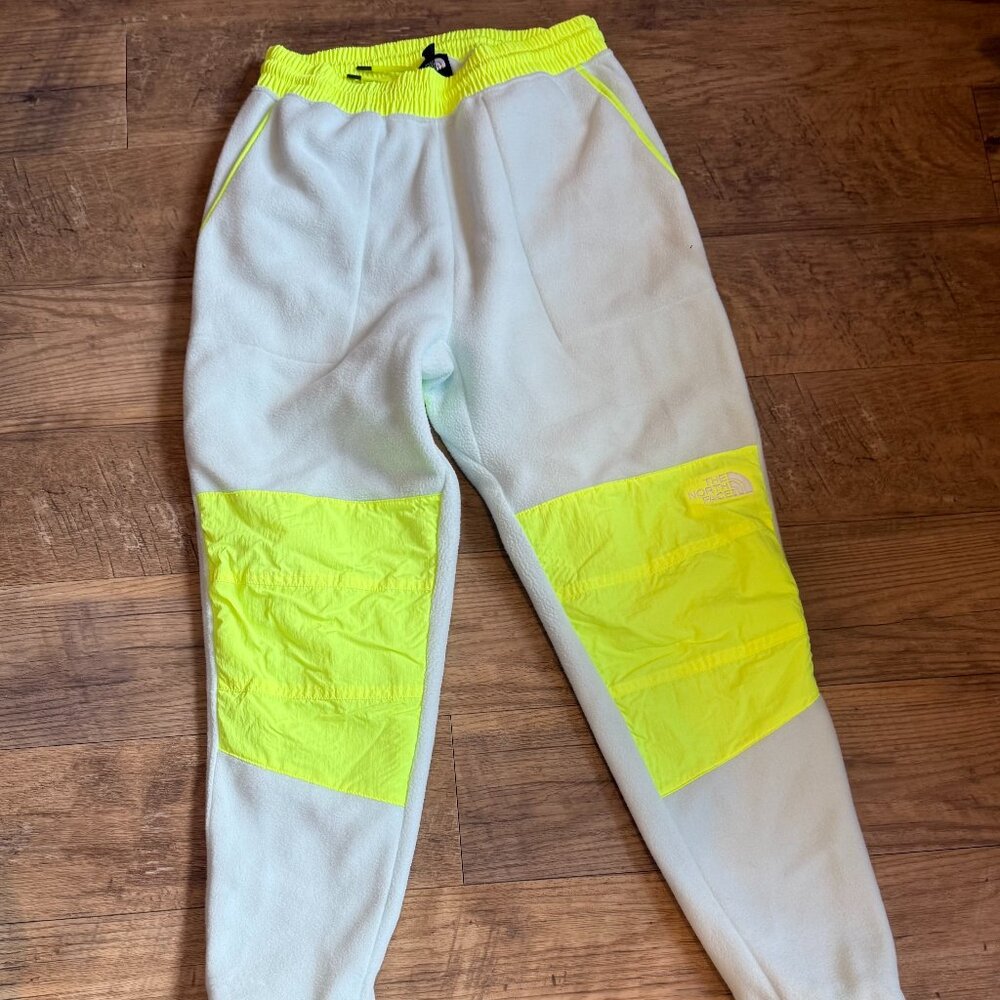 Have one to sell? Sell now  Share Men's The North Face Skylight Blue LED Yellow
